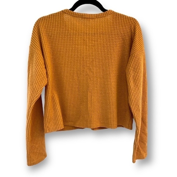 Caution to the Wind Cropped Waffle Weave Shirt Size M - Picture 2 of 5